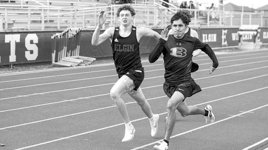 Area runners move on to regionals