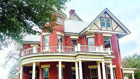 Audit finds Elgin finances sound despite oversight gaps