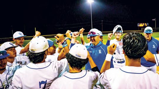 Cedar Creek teams secure different Navarro wins