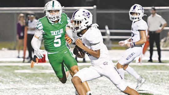 Elgin comes up short in Taylor matchup