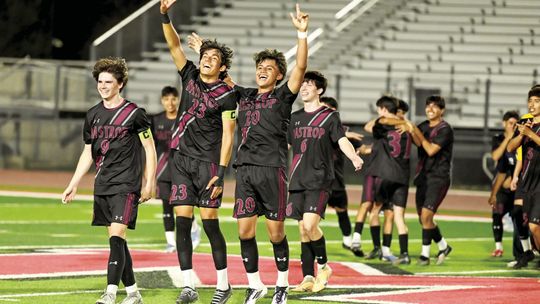 Elgin out, Bastrop advances in bi-district