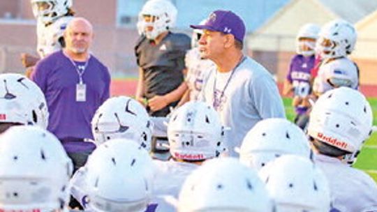 Elgin to renew Manor rivalry