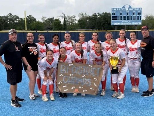 10 Lady Tigers receive all-district honors