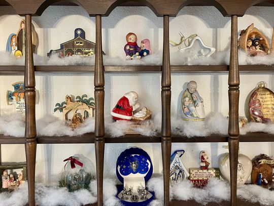 A world of nativities in Elgin