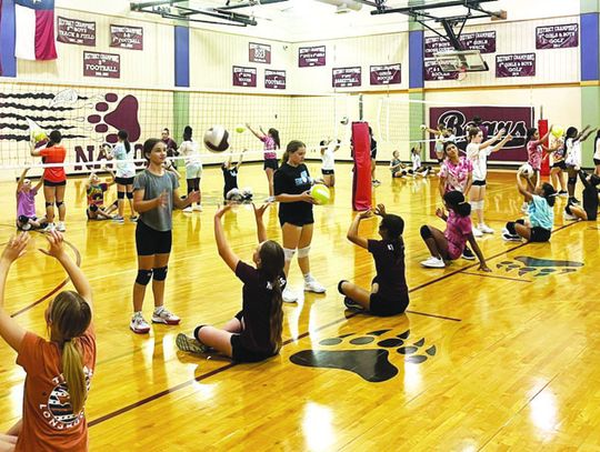 Bastrop hosts Lady Bear youth volleyball camp