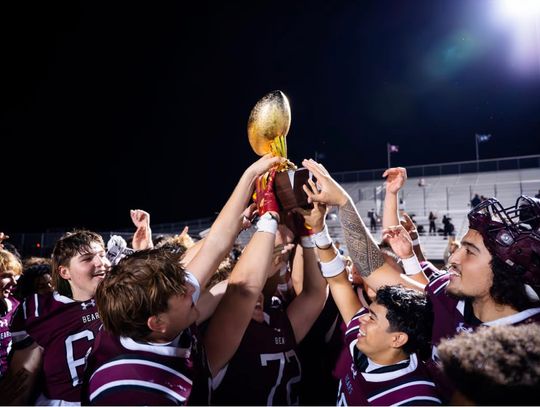 Bastrop routs Burbank, 62-0