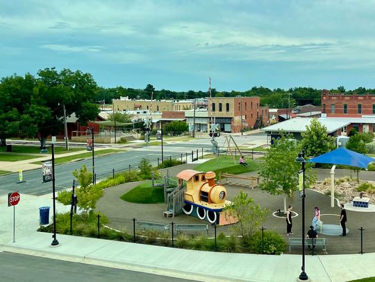 Chamber reserves downtown block for business banquet