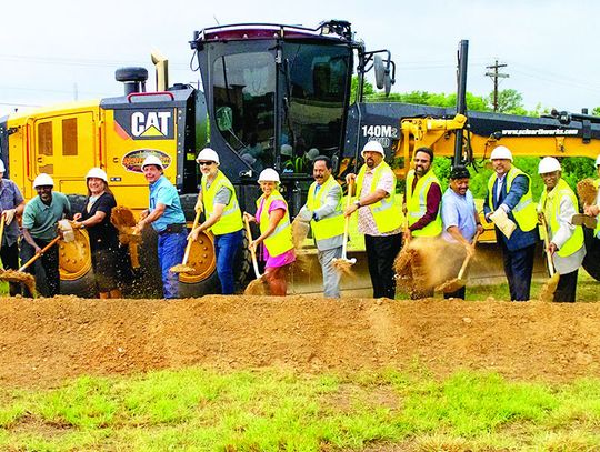 Courtyard Marriott Inn breaks ground