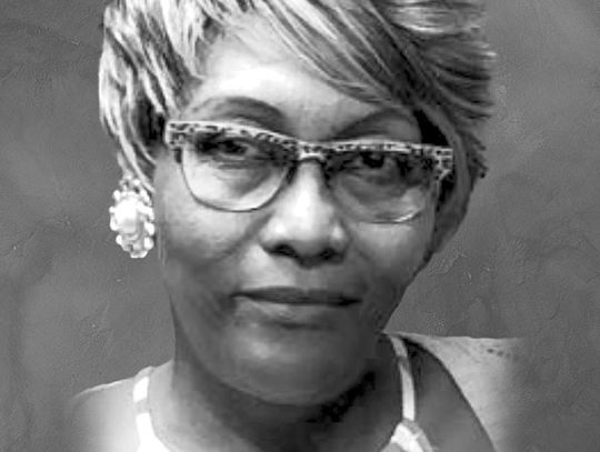 Dolly Doris Simmons