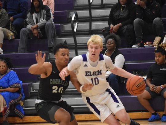 Elgin basketball dealt losses, playoff hopes dwindle 