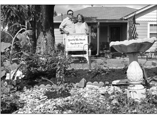 Elgin Garden Club’s yard of the month