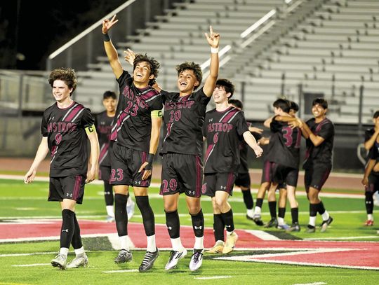 Elgin out, Bastrop advances in bi-district