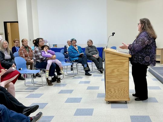 Elgin poet amplifies community voice