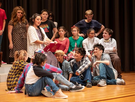 EMS theater students entertain audience members with their committed performances. Photo by Erin Anderson