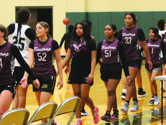 Lady Bears basketball competes at summer league