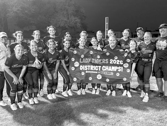 Lady Tigers stay flawless for district championship