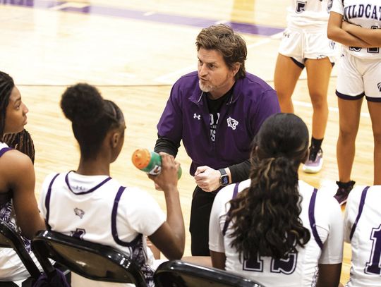 Lady Wildcats hoops defeats Connally