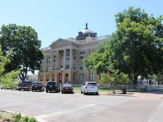 Paxton files suit against Bastrop recycling plant over foul odors