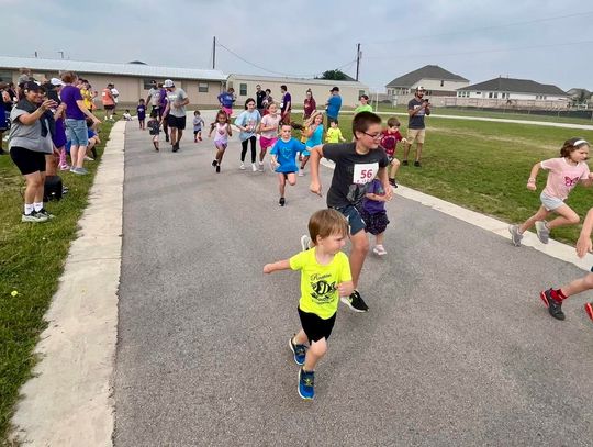 PTAs put pep in Elgin’s step