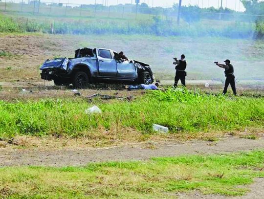 Sheriff Deputies maneuver top-speed inter-county chase