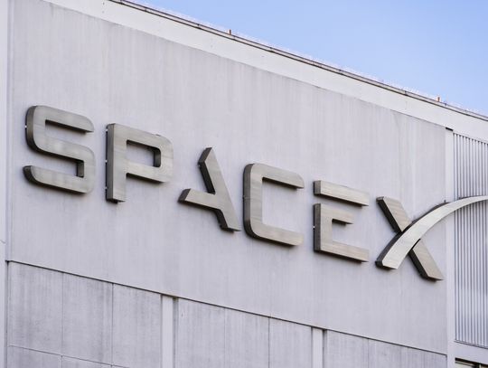 SpaceX expansion wins county support amid community concerns