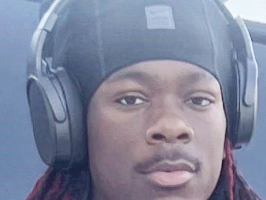 Teen killed in shooting, 17-year-old charged