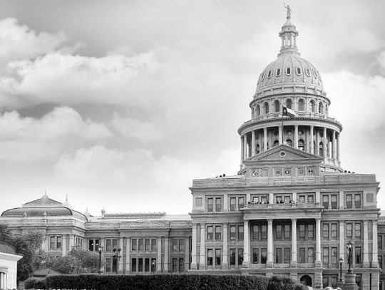 Texas awards first $400M in school vouchers