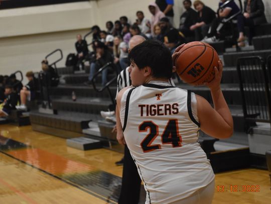 Colton Lastivica lets his offense set up before making a post-entry pass. Photo by Quinn Donoghue