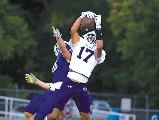 Wildcats football edged by Lampasas in opener