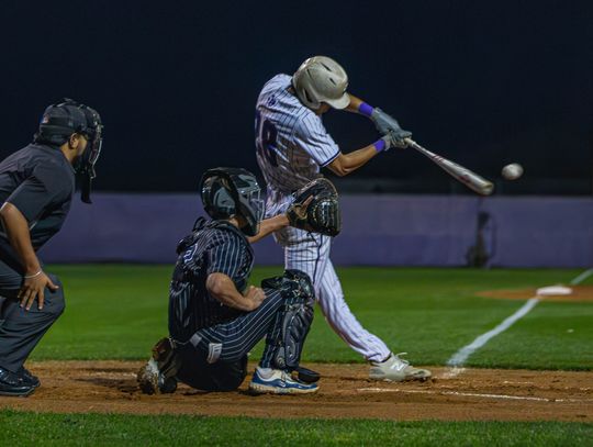 Wildcats struggle in district opener