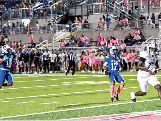 Wildcats surrender to Pflugerville, 62-7