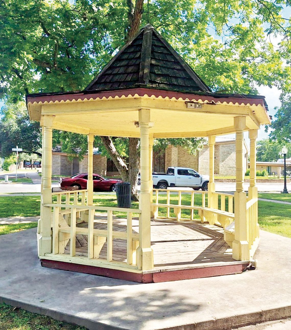 County OKs courthouse gazebo rebuild County OKs courthouse gazebo rebuild