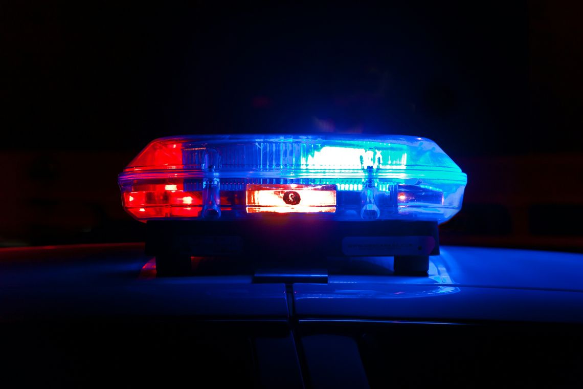 Crash leaves one dead in Elgin Crash leaves one dead in Elgin