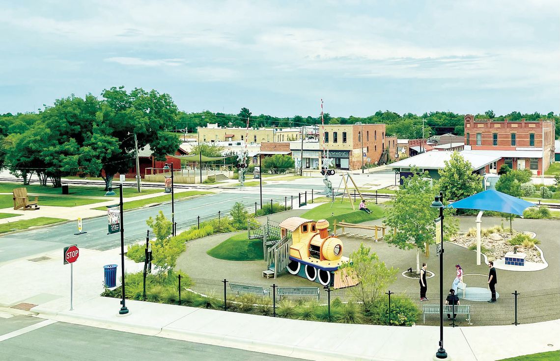 DOWNTOWN DRAW