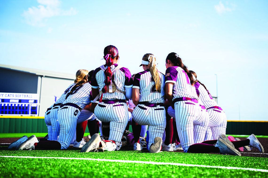 East View eliminates Bastrop 3-0 in bi-district round