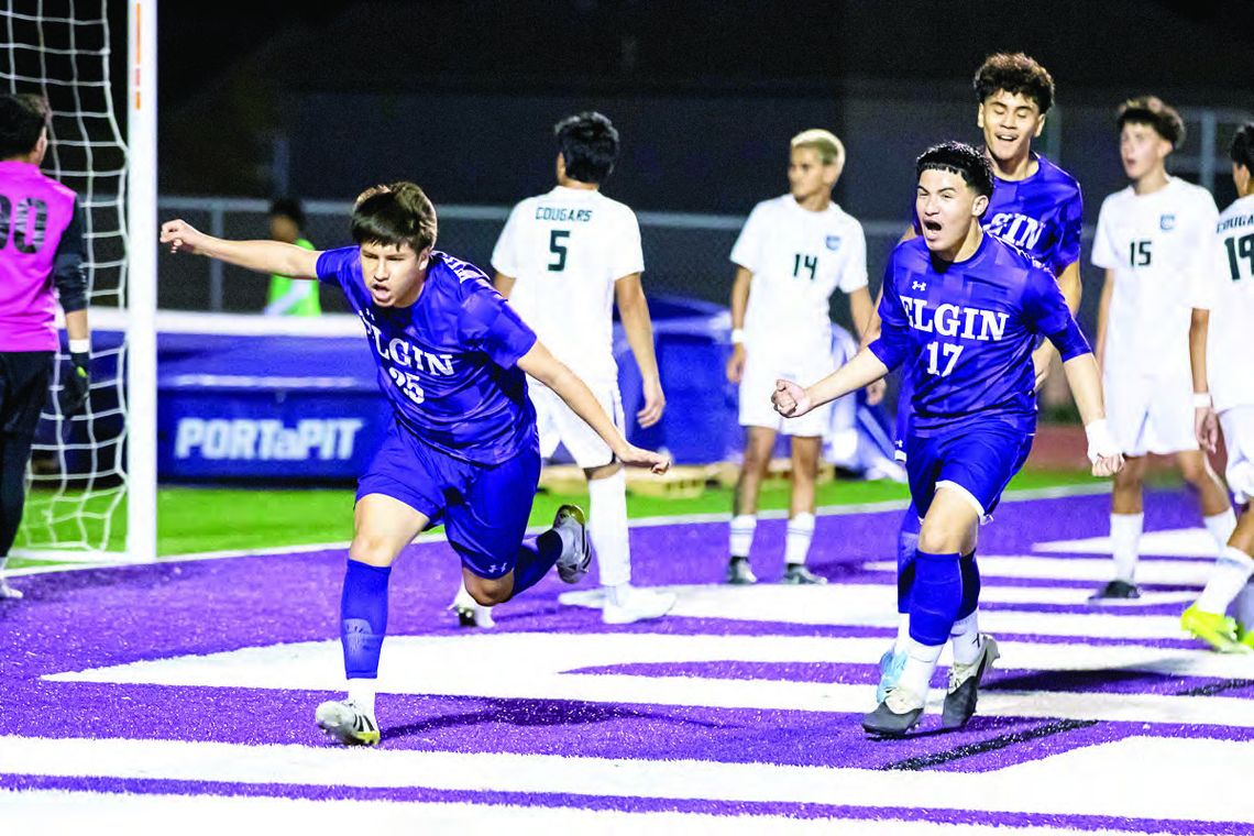 Elgin, Bastrop gear up for playoff matches