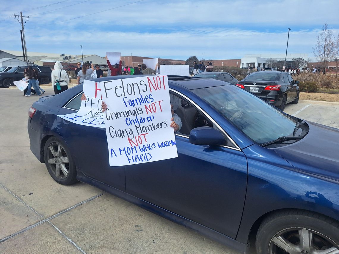 Elgin HS students, community members protest ICE