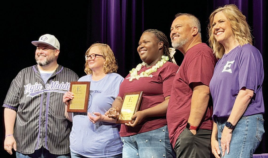 Elgin schools honor teachers of the year Elgin schools honor teachers of the year