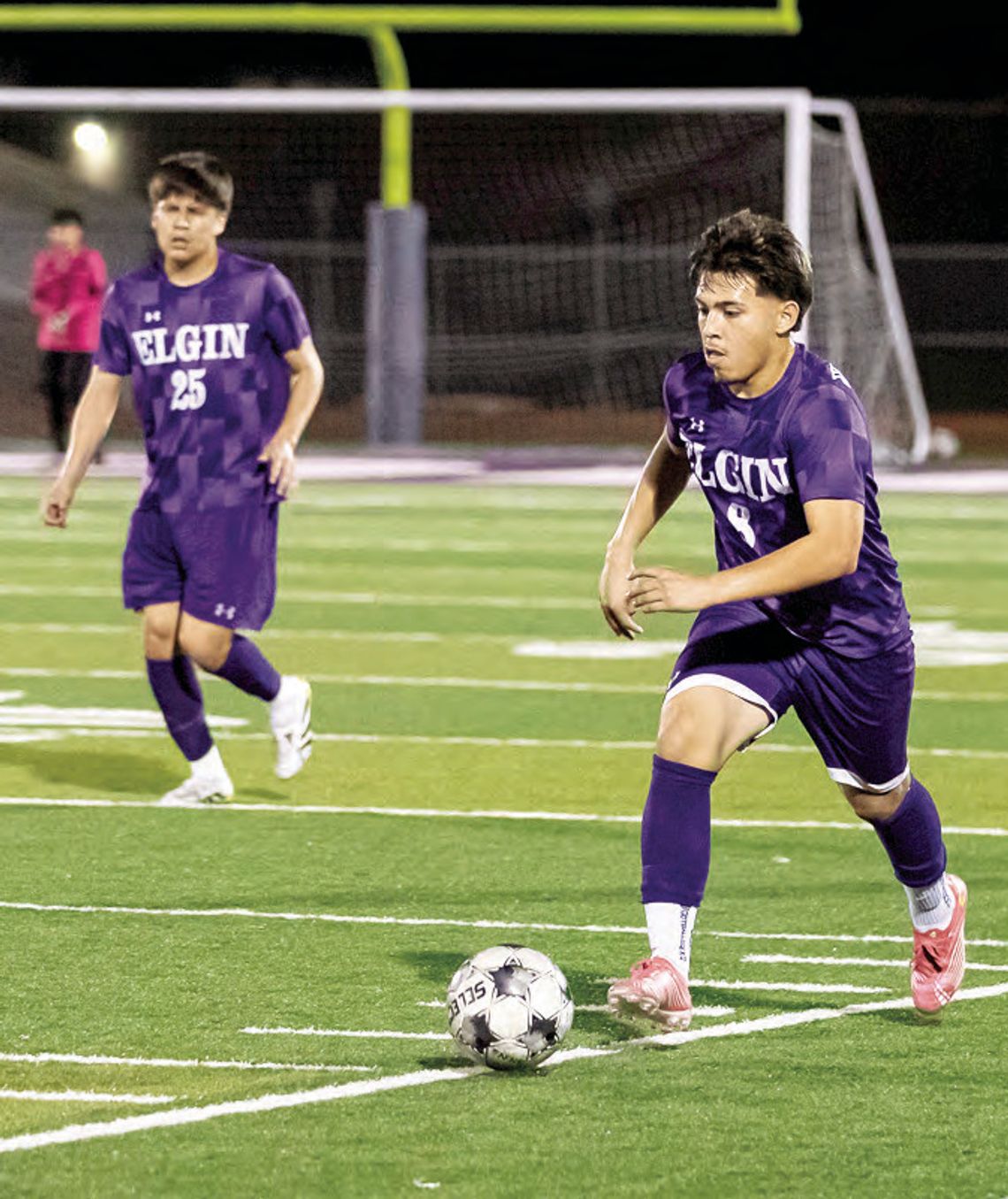 Elgin soccer star adds to list of college commitments