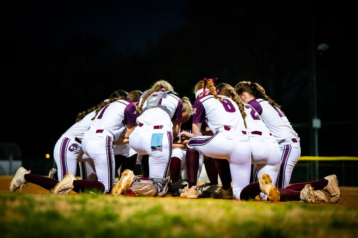 Lady Bears fall to Cougars, bounce back versus Knights