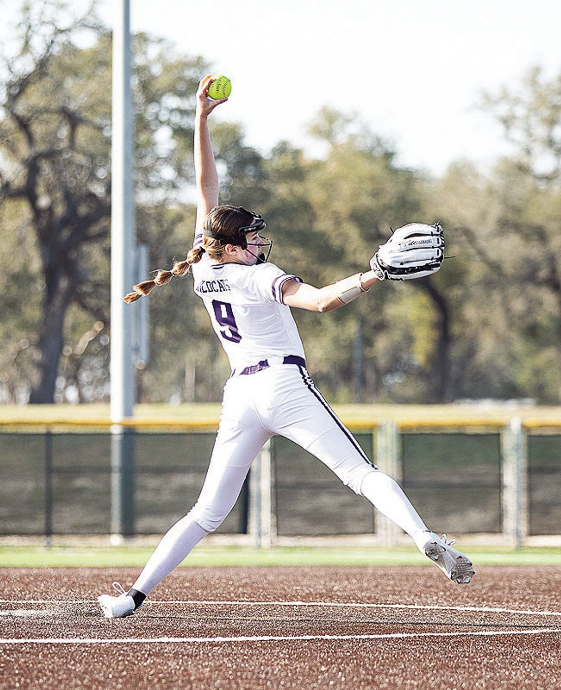 Lady Cats split week in highscoring contests