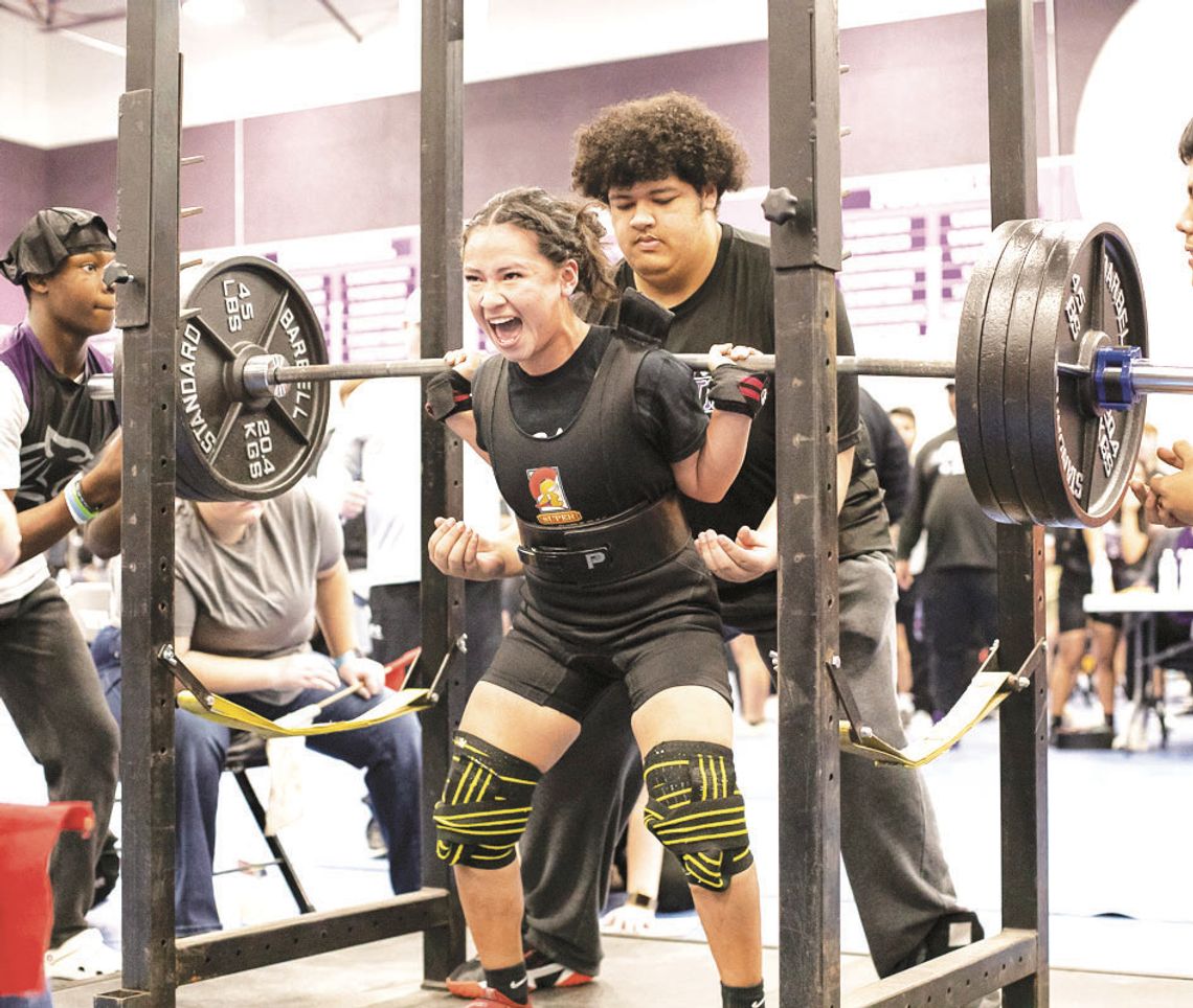 Lady Wildcats flex at Del Valle meet