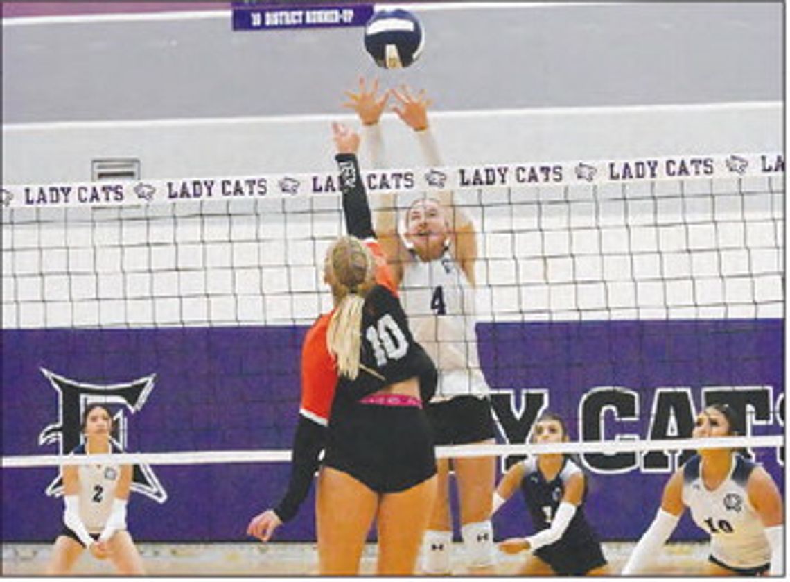 Offseason work paying off for Elgin volleyball Offseason work paying off for Elgin volleyball