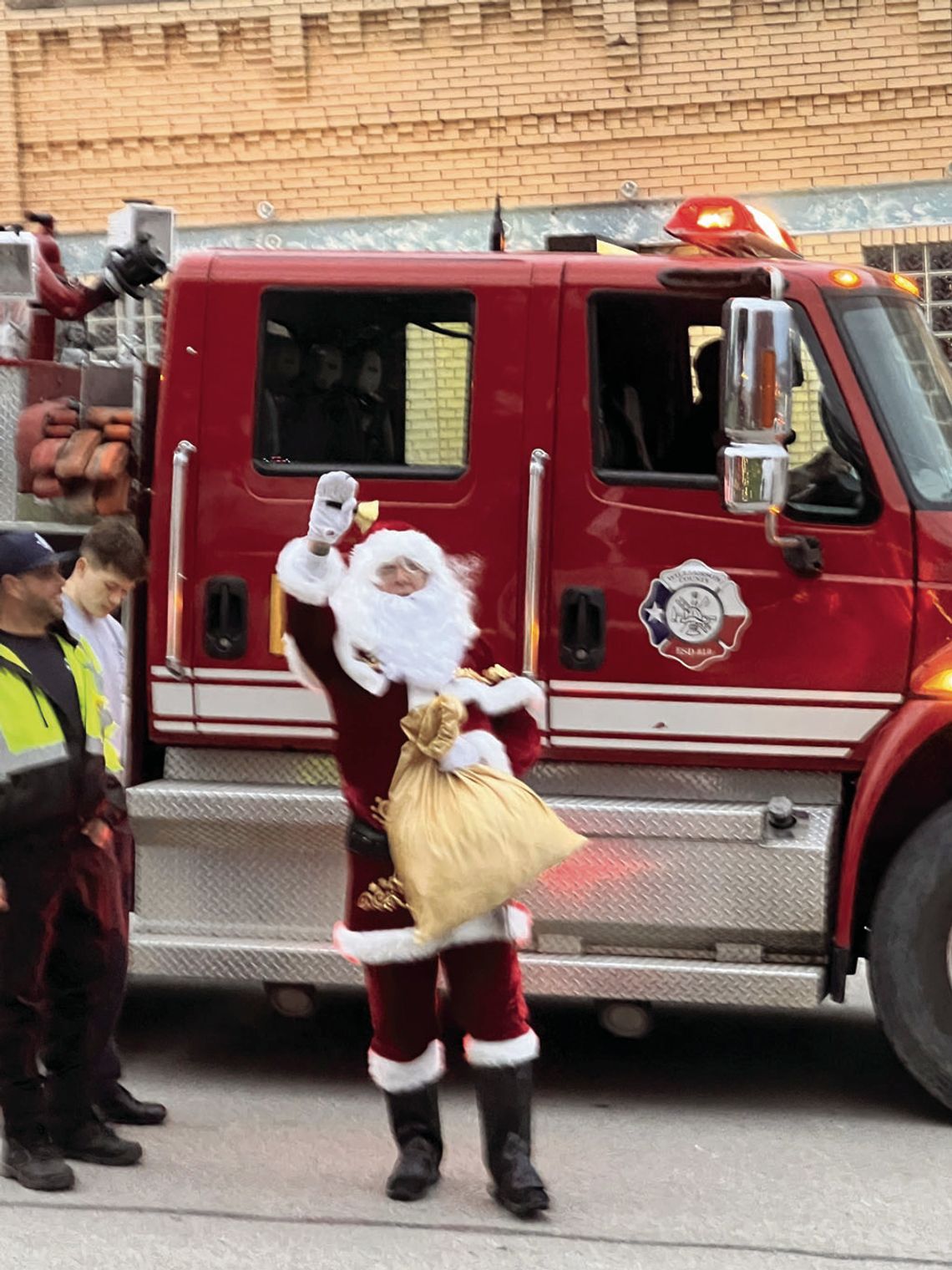 Santa Claus is coming to Coupland