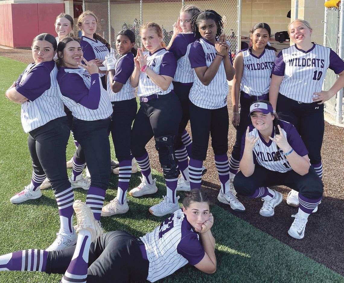 Softball looks strong at Buda tourney