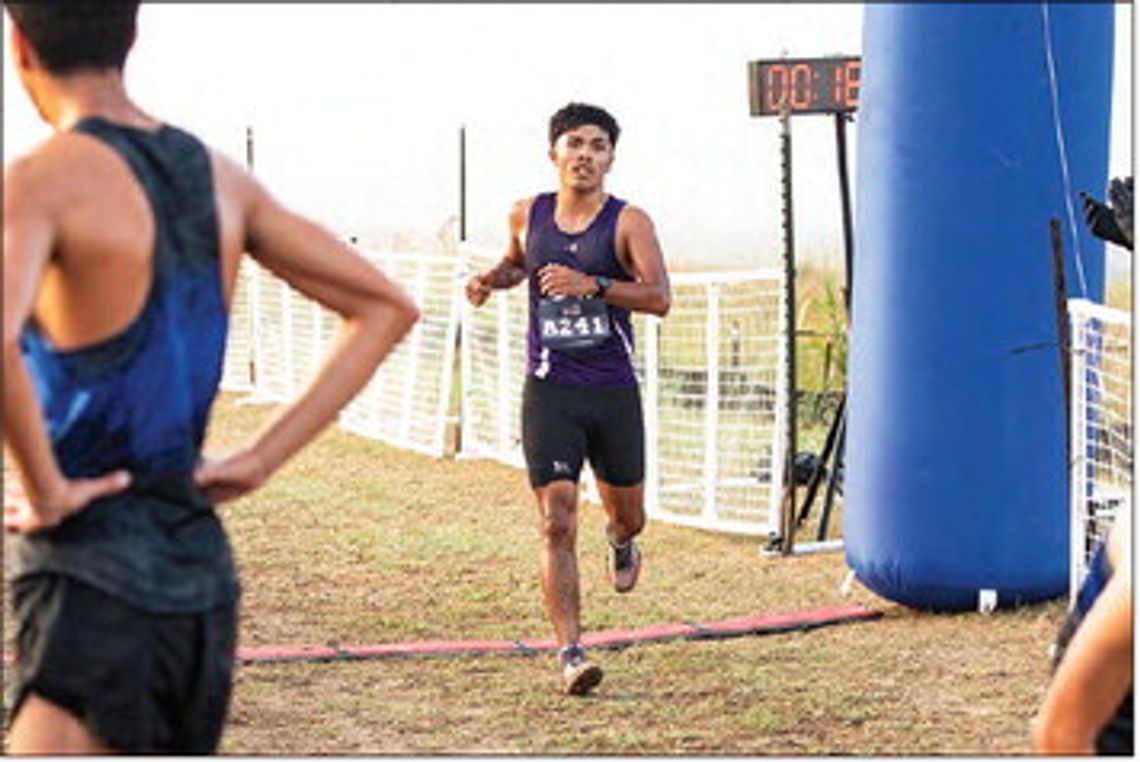 Trevino, Hodges advance to regionals Trevino, Hodges advance to regionals