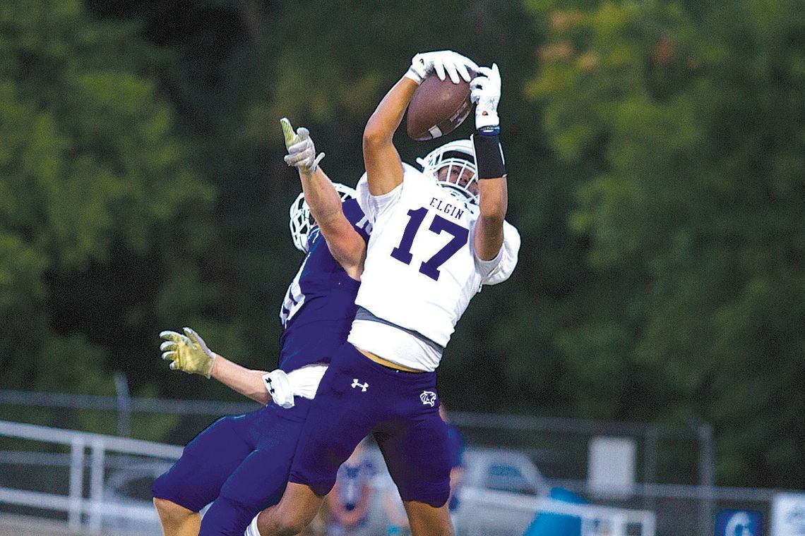 Wildcats football edged by Lampasas in opener