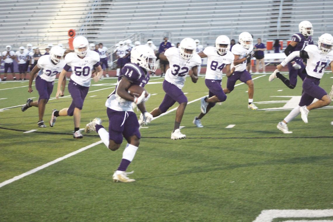 Wildcats take the field for spring game