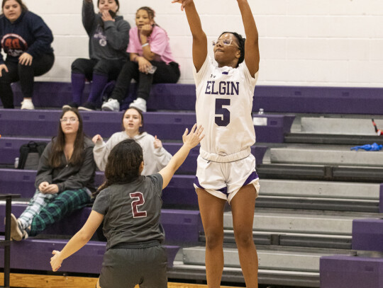 Hannah Howie shows off her sweet stroke, knocking down one of her four 3-pointers against Bastrop. Photo by Erin Anderson