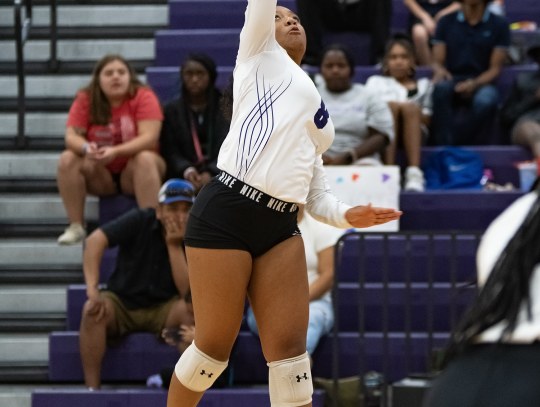 Elgin varsity volleyball junior Kay-Nicole Lester powerfully spikes the ball on Aug. 25 during the Lady Wildcats’ home match vs. Meridian World School. Photo by Marcial Guajardo